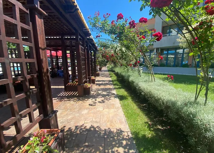 Two Bedroom In Trakia Sunny Apartamento *