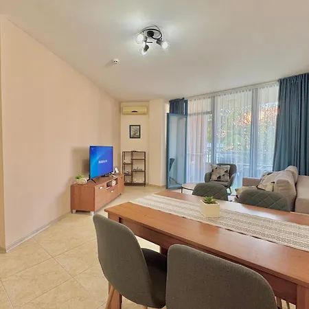 شقة Two Bedroom In Trakia Sunny *